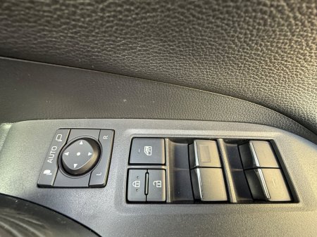 2024 Toyota RAV4 - photo 17
