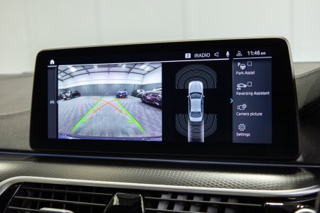 2023 BMW 5-Series - photo 19