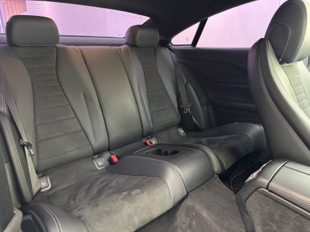 2017 Mercedes-Benz E-Class - photo 7