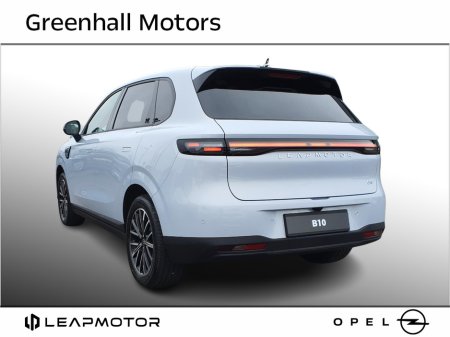 2026 Leapmotor B10 - photo 2