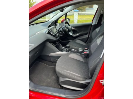 2017 Peugeot 2008 - photo 10