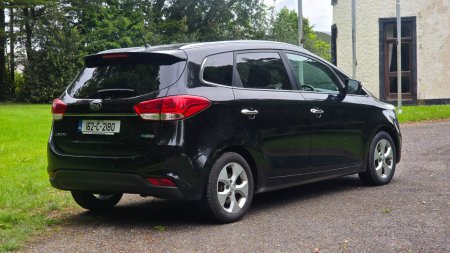 2016 Kia Carens - photo 5