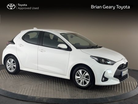 2024 Toyota Yaris 1.5 LUNA Manual