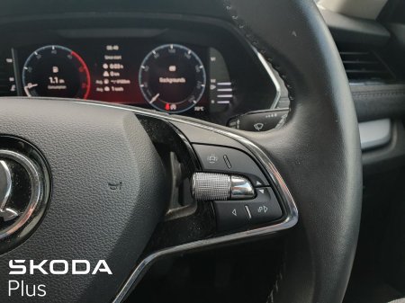 2023 Skoda Octavia - photo 27