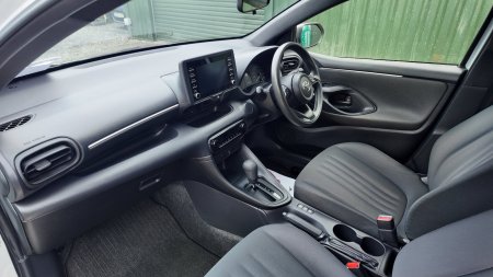 2020 Toyota Yaris - photo 13