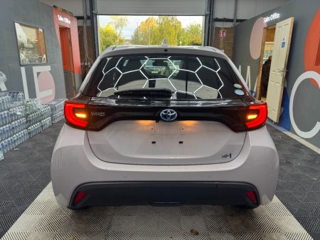 2020 Toyota Yaris - photo 4