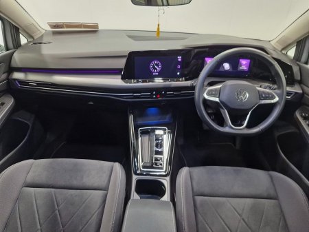 2024 Volkswagen Golf - photo 4