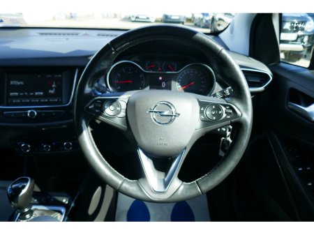 2022 Opel Crossland - photo 18