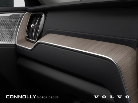 2026 Volvo XC60 - photo 6