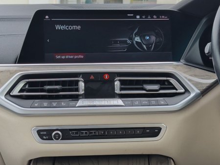 2021 BMW X5 - photo 8