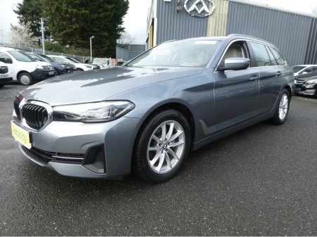 2022 BMW 5-Series - photo 6