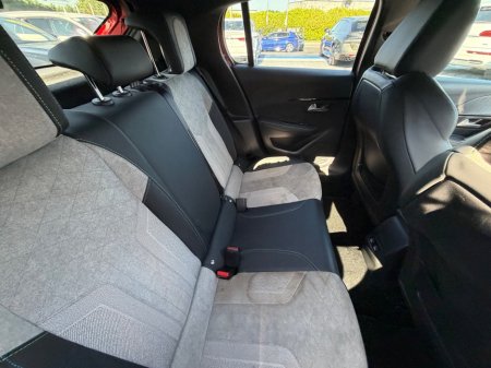 2021 Peugeot 208 - photo 30