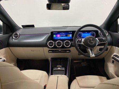2026 Mercedes-Benz GLA - photo 2