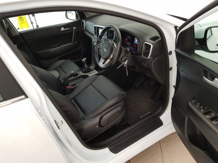 2021 Kia Sportage - photo 7