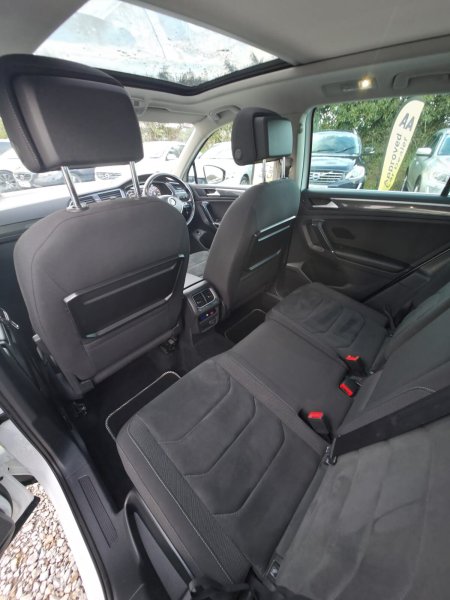 2017 Volkswagen Tiguan - photo 18