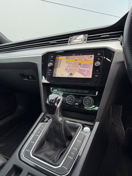 2020 Volkswagen Passat - photo 6