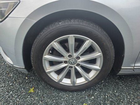 2016 Volkswagen Passat - photo 9
