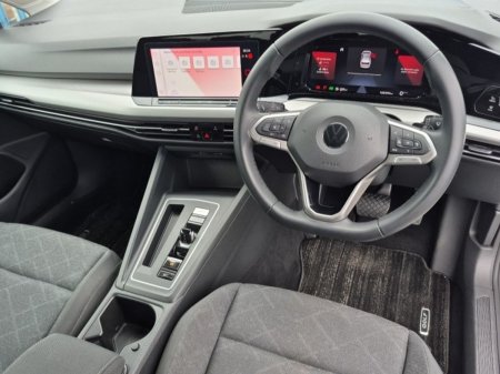 2021 Volkswagen Golf - photo 9