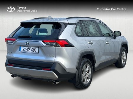 2023 Toyota RAV4 - photo 2