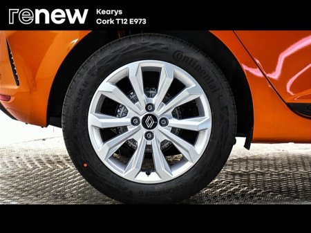 2025 Renault Clio - photo 9