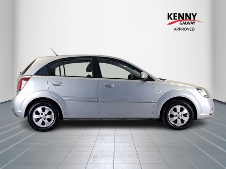 2011 Kia Rio - photo 8