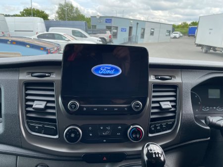 2021 Ford Transit - photo 19