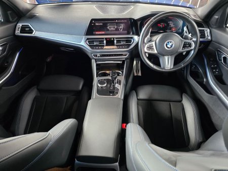 2021 BMW 3-Series - photo 13