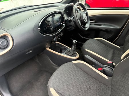 2023 Toyota Aygo X - photo 14