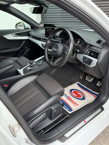 2016 Audi A4 - photo 16