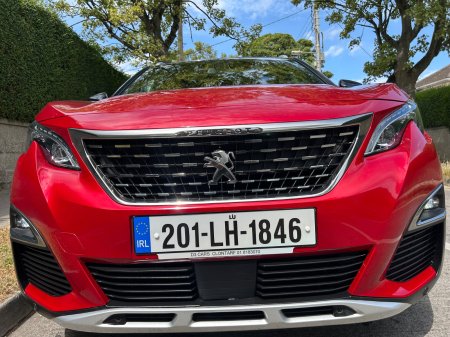 2020 Peugeot 3008 - photo 2