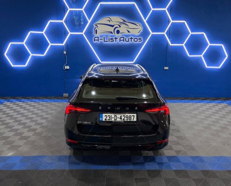 2023 Skoda Octavia - photo 10