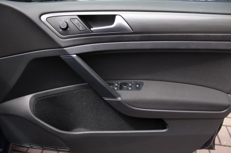 2019 Volkswagen Golf - photo 10