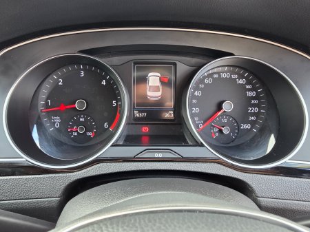 2017 Volkswagen Passat - photo 18