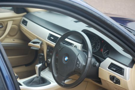2011 BMW 3-Series - photo 5