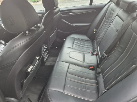 2018 BMW 5-Series - photo 14