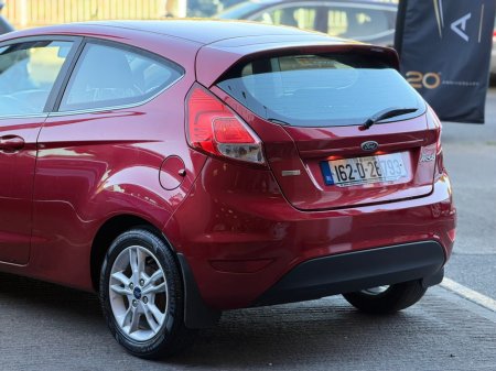 2016 Ford Fiesta - photo 9