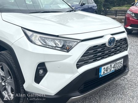 2024 Toyota RAV4 - photo 16