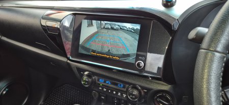 2025 Toyota Hilux - photo 7