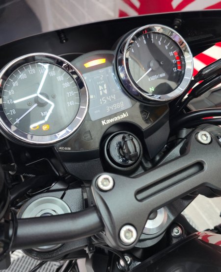 2020 Kawasaki Z 900 RS - photo 48