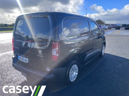 2019 Peugeot Partner - photo 4