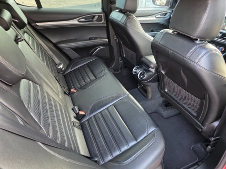 2022 Alfa Romeo Stelvio - photo 16