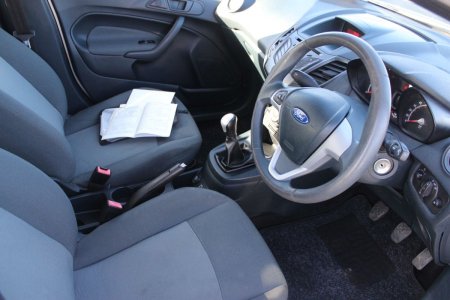 2012 Ford Fiesta - photo 13
