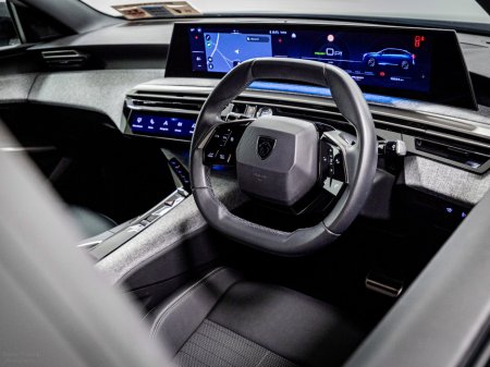 2025 Peugeot 3008 - photo 2