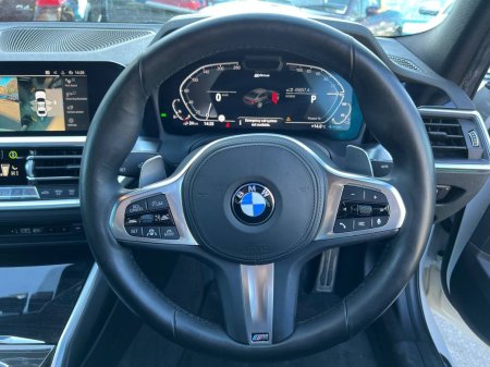 2021 BMW 3-Series - photo 4