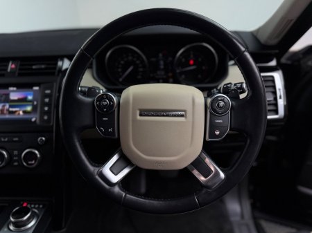 2017 Land Rover Discovery - photo 21