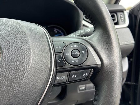 2023 Toyota RAV4 - photo 11