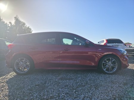 2020 Ford Focus - photo 6