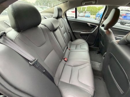 2018 Volvo S60 - photo 31