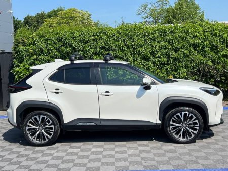 2022 Toyota Yaris Cross - photo 2