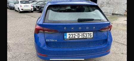 2023 Skoda Octavia - photo 2
